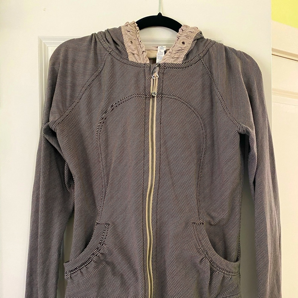 Lululemon Scuba Zip Up 🦄🦄
